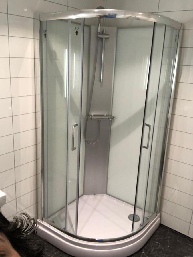Den Gule Huset Apartment Lyngdal Luaran gambar