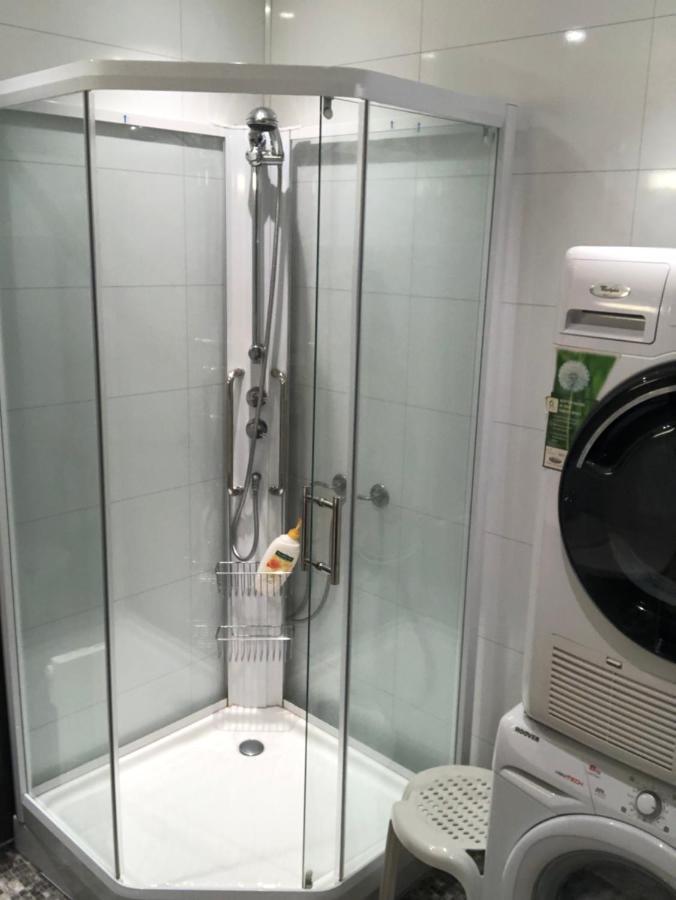 Den Gule Huset Apartment Lyngdal Luaran gambar